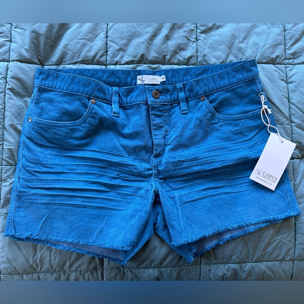 COPY - Carve Designs NWT Oahu Cord Shorts size 10